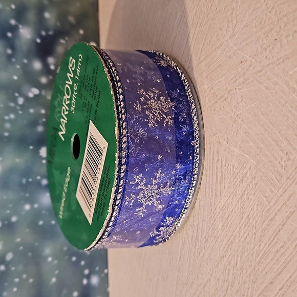 Holiday Christmas non religious wire ribbon rolls and a question game most NWT - Picture 8 of 12